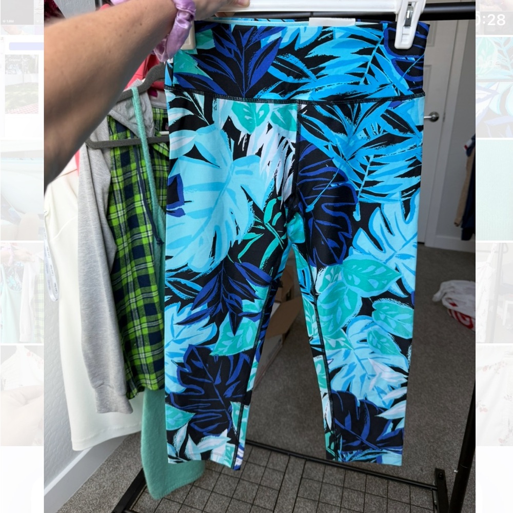 Calvin Klein Performance High Waist Crop Leggings – Size Small NWT